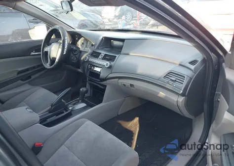 2010 Honda Accord 2.4 Lx z USA, uszkodzony, nr VIN 1HGCP2F32AA019331